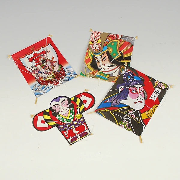 Mini kite set of 4 from Japan.